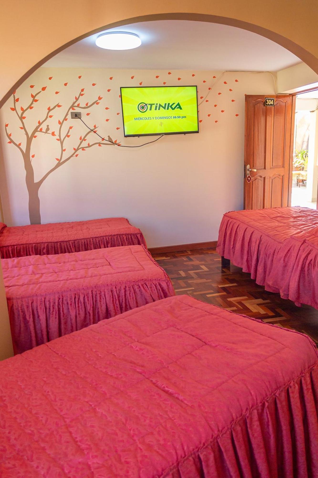 Hostal Sonia Копакабана Экстерьер фото